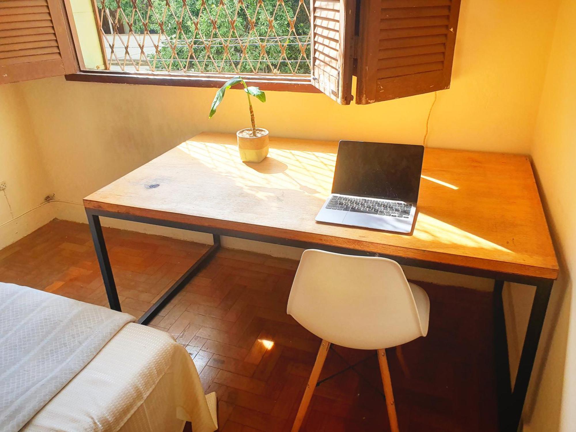 Quarto Casal Com Janela Casa Caramel Belo Horizonte Kültér fotó