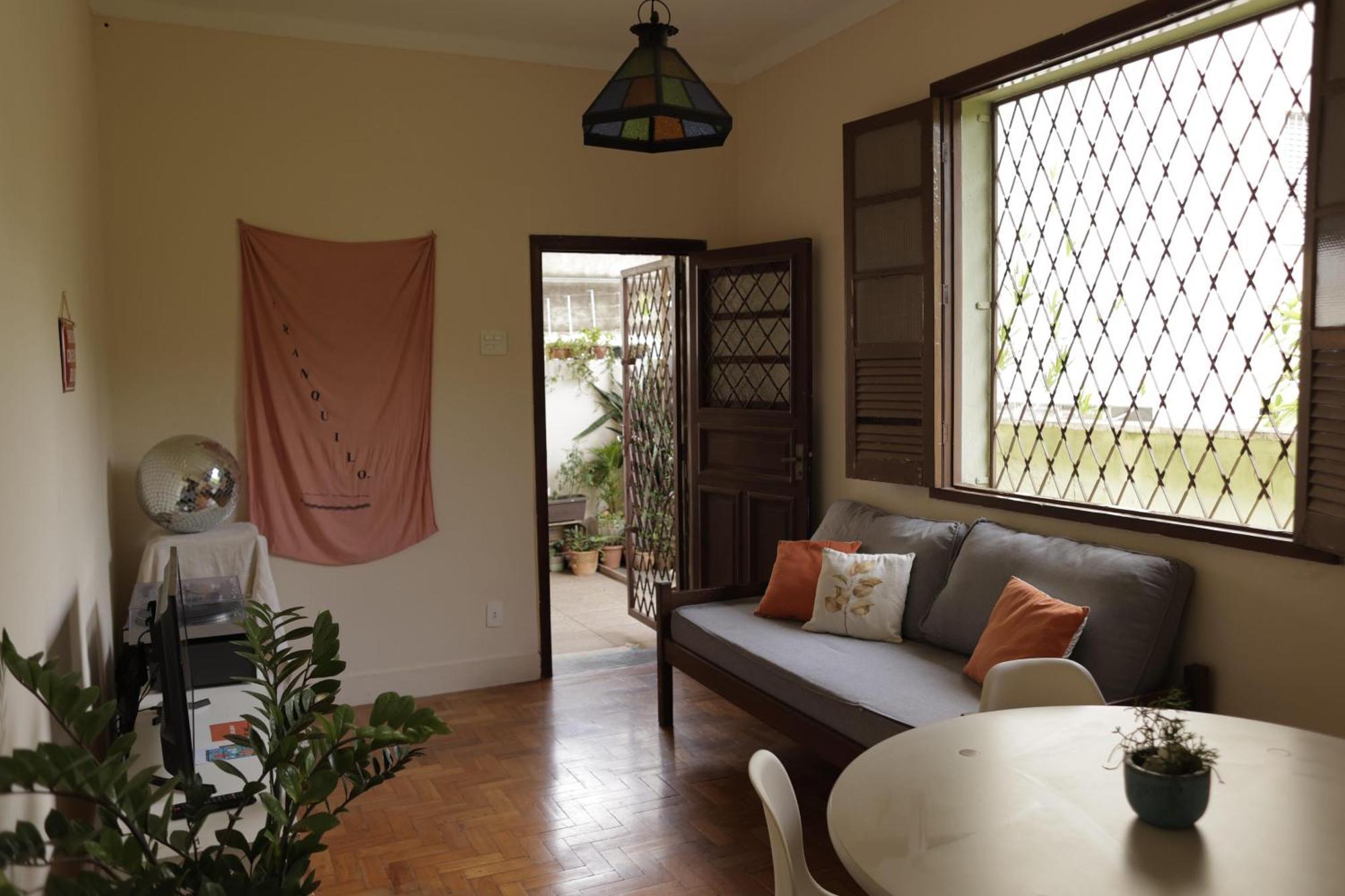 Quarto Casal Com Janela Casa Caramel Belo Horizonte Kültér fotó